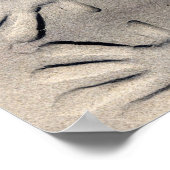 Hände im Sande Poster (Ecke)