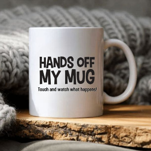 Hände von meiner Tasse
