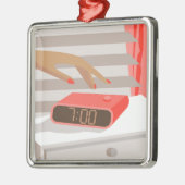 Händeschalten der Frauen auf den Knopf für den Wec Ornament Aus Metall (Links)