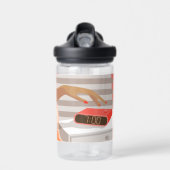 Händeschalten der Frauen auf den Knopf für den Wec Trinkflasche (Vorne)