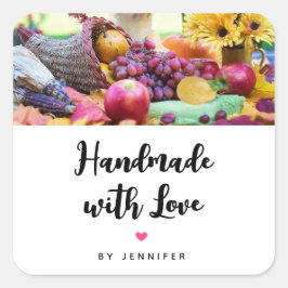 Handgefertigt mit Liebe Cornucopia Koch Tabelle Quadratischer Aufkleber