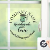Handgefertigt mit Liebe Firmenname Nähkurzwasser Fensteraufkleber (Zuhause)