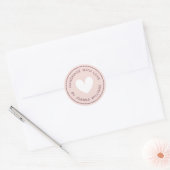 Handgefertigt mit Liebe Herz Name hellrosa Runder Aufkleber (Umschlag)
