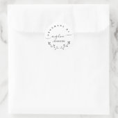 Handgefertigt von Elegant Script Botanical Runder Aufkleber (Tasche)