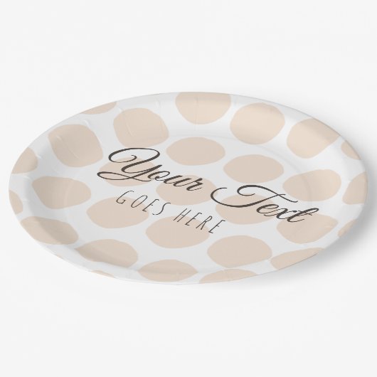 Handgefertigte Blush Dots einfach trendy Pappteller (Schrägansicht)