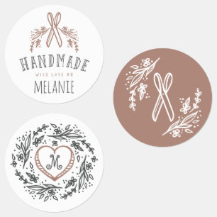 Handgefertigte Florals, Herz, Schere und Monogramm Etiketten