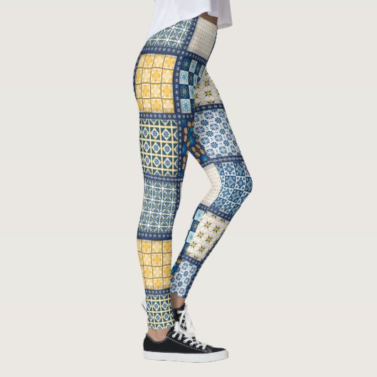 Handgefertigte Vintage Steppgewebe. Niedliche Legg Leggings (Rechts)