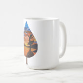 Handgemachte Kunst / Tanzen mit der Sonne Kaffeetasse (VorderseiteRechts)