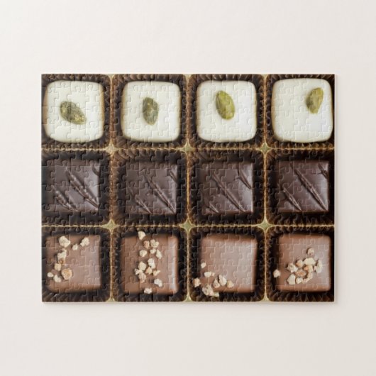 Handgemachte Luxusschokolade in einem Kasten Puzzle (Horizontal)