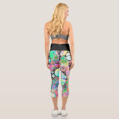 Handgemachte und digital gestrichene Muster Art 31 Capri Leggings (Rückseite)