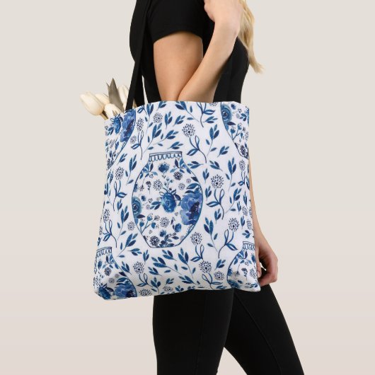 Handgemalt Blau & Weiß Chinoiserie Blumenstil Tasche (Von Nahem)