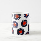 Handgemalte Blume, rot und blau. Kaffeetasse (Mittel)