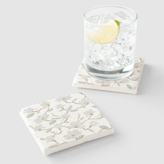 Handgemalte weiße Magnolia auf Weiß Steinuntersetzer (Seitenansicht)