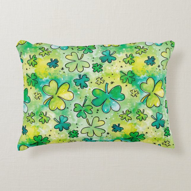 Handgemaltes Kleeblatt mit Wasserfarben Dekokissen (Vorderseite)