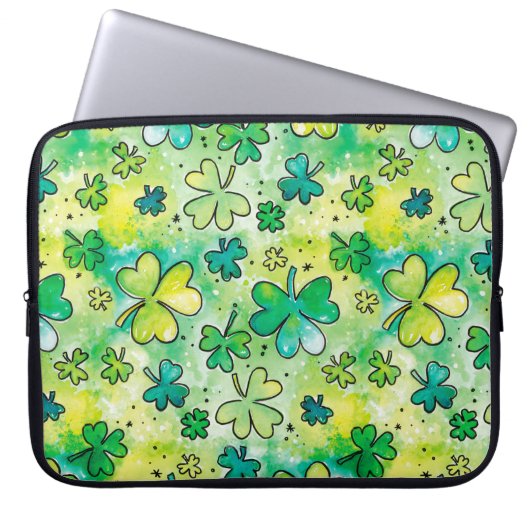 Handgemaltes Kleeblatt mit Wasserfarben Laptopschutzhülle (Vorderseite)