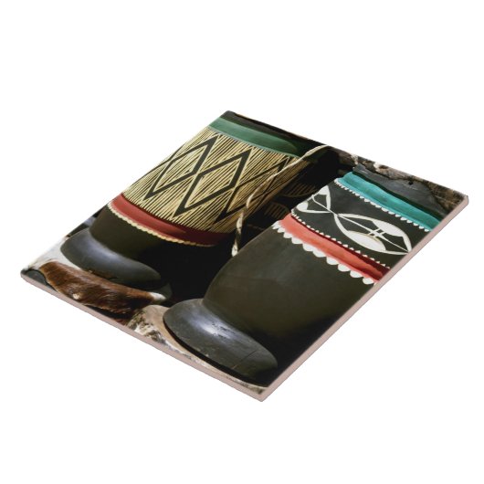 Handgeschnitzte Trommeln, Livingston, Sambia Fliese (Seite)