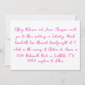 Handgeschriebene Hochzeit in Weiß und Hot Pink Einladung (Vorderseite)