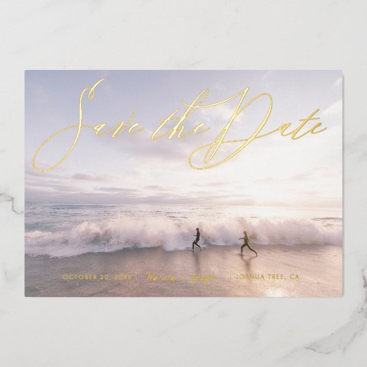 Handgeschriebenes Foto Save the Date Gold Folieneinladung (Vorderseite)