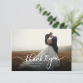 Handgeschriebenes Newlyweds Modernes Foto Dankeskarte (Stehend Vorderseite)