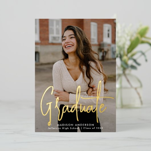 Handgeschriebenes Script 2 Foto Abschluss Folieneinladung (Stehend vorne)