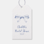 Handgeschriebenes Script Coquette Bow Blue Brautpa Geschenkanhänger (Vorderseite)