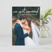 Handgeschriebenes Skript-Foto Wir Got Verheiratete Dankeskarte (Stehend Vorderseite)