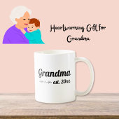 Handgeschriebenes Skript Oma etabliert Jahr Kaffeetasse