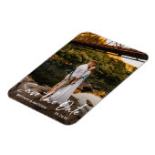 Handgeschriebenes Skript Save the Date Couple Foto Magnet (Linke Seite)