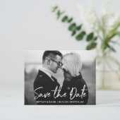 Handgeschriebenes Skript Save the Date Schwarz und Postkarte (Stehend Vorderseite)