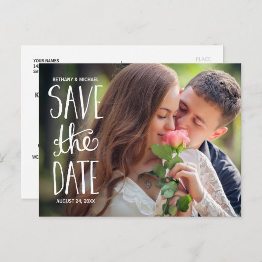 Handgeschriebenes Typografie-Foto Save the Date Ankündigungspostkarte (Vorne/Hinten)