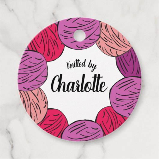 Handgestrickte Wollbälle Geschenkanhänger (Vorderseite)