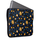 Handgezeichnet Aquarellmuster und Blume und Blätte Laptopschutzhülle (Vorne Rechts)