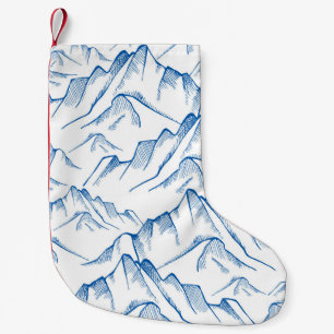 HandGezeichnet Berglandschaftsmuster. Kleiner Weihnachtsstrumpf