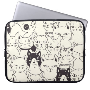 Handgezeichnet Katzen doodeln nahtlos. Laptopschutzhülle