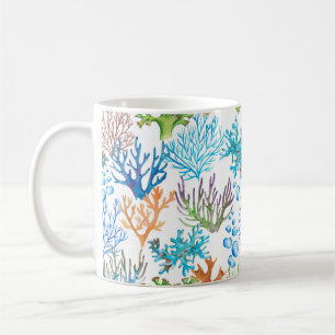 Handgezeichnet Wasserfarbenmuster mit Korallen. Un Kaffeetasse
