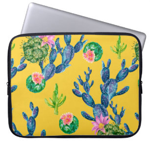 Handgezeichnete Aquarellbilder mit Kaktus und Laptopschutzhülle