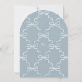 Handgezeichnete Bows Bubbly Cocktail Brautparty Ar Einladung (Rückseite)