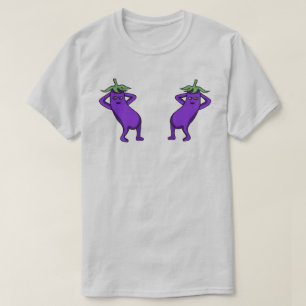 Handgezeichnete Cartoon-hafte Süße Auberginen beim T-Shirt