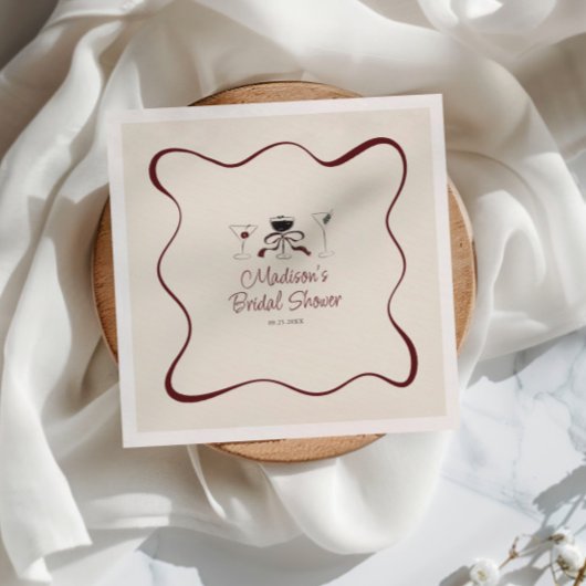 Handgezeichnete Cocktails Wavy Frame Brautparty Serviette