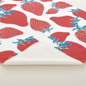 Handgezeichnete Erdbeeren nahtlos Muster. hintergr Sherpadecke (3/4)