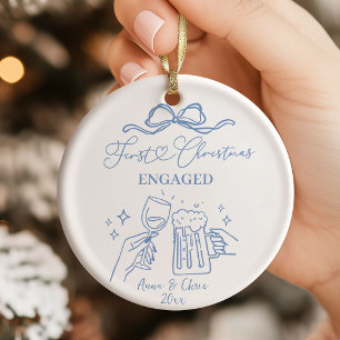 Handgezeichnete erste Weihnachten verlobt Keramik Ornament