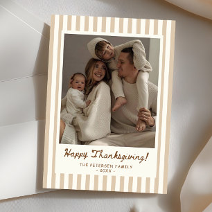 Handgezeichnete Familienfoto-Thanksgiving-Party mi Einladung
