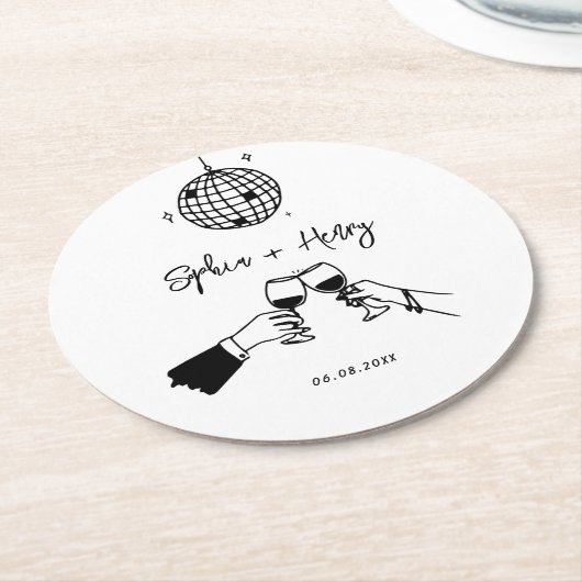 Handgezeichnete funky Whimsical Wedding Runder Pappuntersetzer (Angewinkelt)