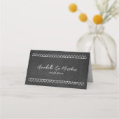 Handgezeichnete Khalkboard Whimsical Name Hochzeit Platzkarte (Rückseite)