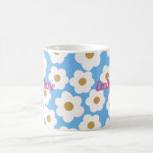 Handgezeichnete moderne Daisies Blue White Kaffeetasse (Mittel)