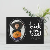 Handgezeichnete Rahmen Trick oder Treat Halloween Karte (Stehend Vorderseite)