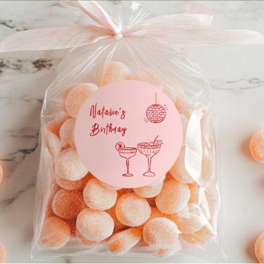 Handgezeichnete rosa rote Cocktailbrille Geburtsta Runder Aufkleber