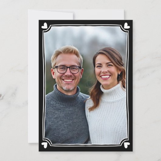 Handgezeichnete Schokoladenkritzel, weißliches Fra Save The Date (Rückseite)