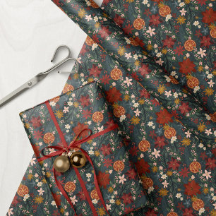 Handgezeichnete Vintage-Winterblumen in Dunkelgrün Geschenkpapier
