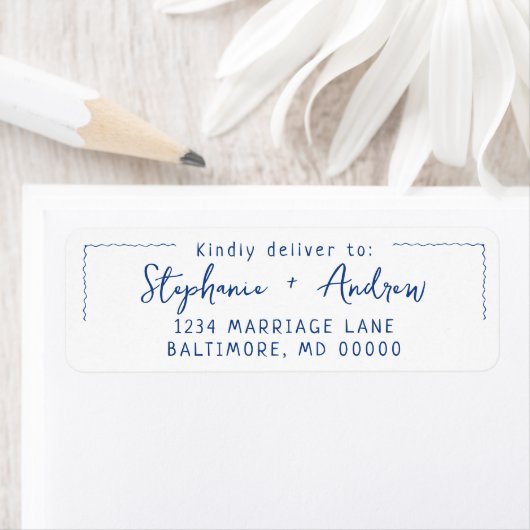 Handgezeichnete Wavy Border UAWG Response Mailing (Insitu)